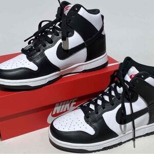 Nike Black and White Sneakers